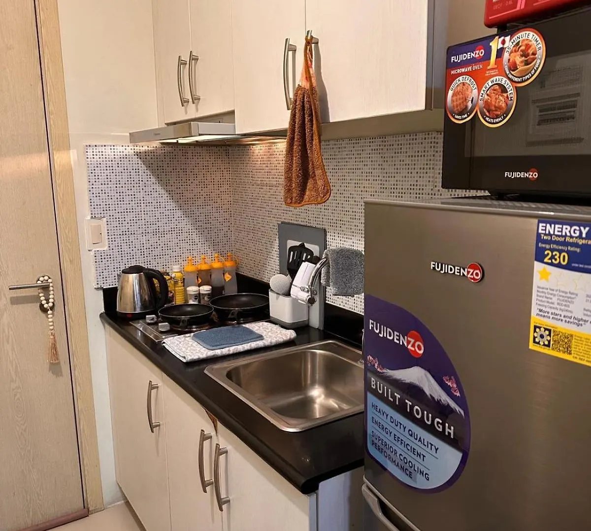 Apartment Makati Sm Jazz Residence Staycation Condo With Balcony Manila Philippines