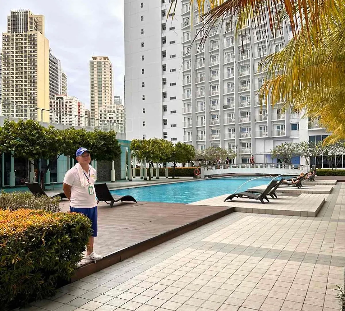 Makati Sm Jazz Residence Staycation Condo With Balcony Manila